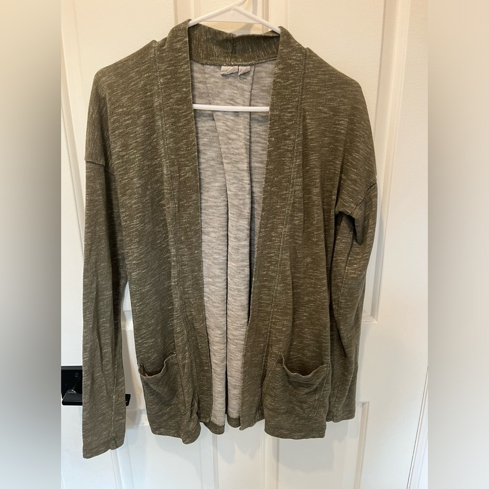 Olive Green Women's Cardigan Tentree